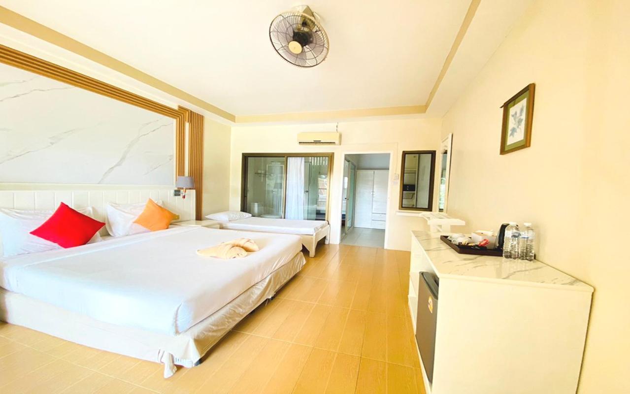 Koh Hai Fantasy Resort & Spa Koh Ngai Exterior photo