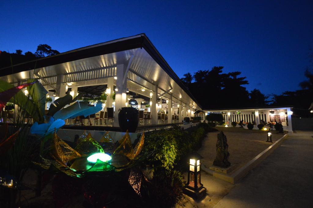 Koh Hai Fantasy Resort & Spa Koh Ngai Exterior photo